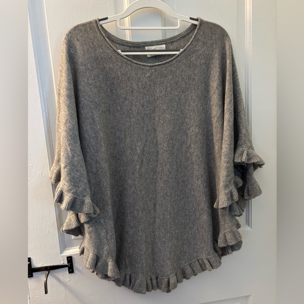 Rachel Ashwell 100% Cashmere Ruffle Poncho Soft Grey - EUC